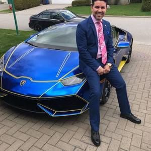 Meet your Posher, Khalid